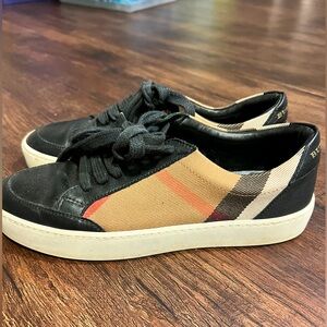 Burberry Black Leather Sneakers